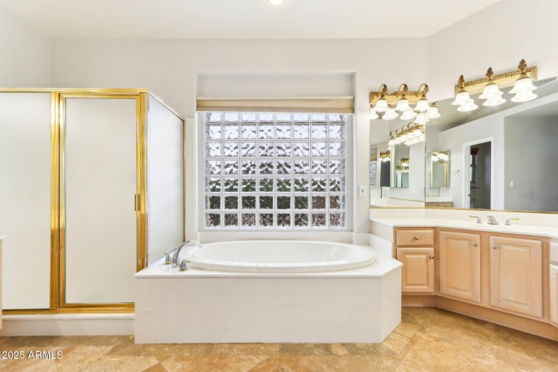 6460 E TRAILRIDGE 24