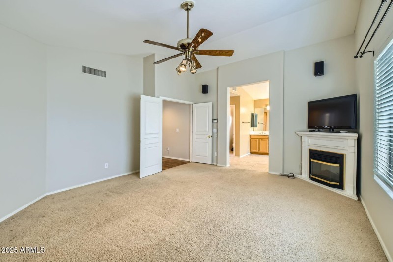 4803 E Barwick Dr - Web Quality - 017 -