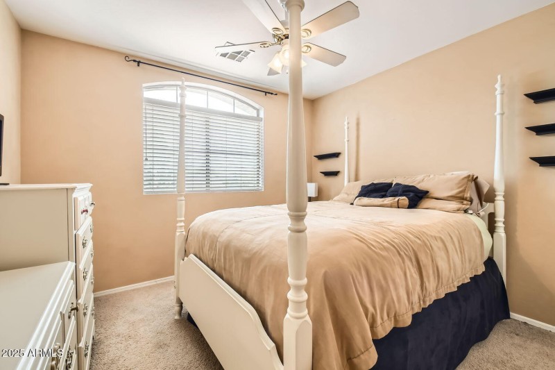4803 E Barwick Dr - Web Quality - 022 -