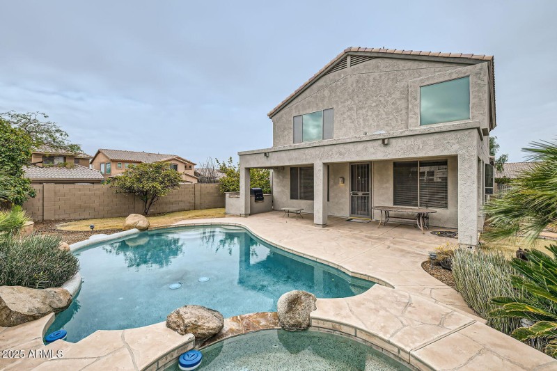 4803 E Barwick Dr - Web Quality - 027 -