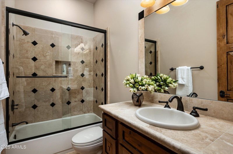 guest bath 2