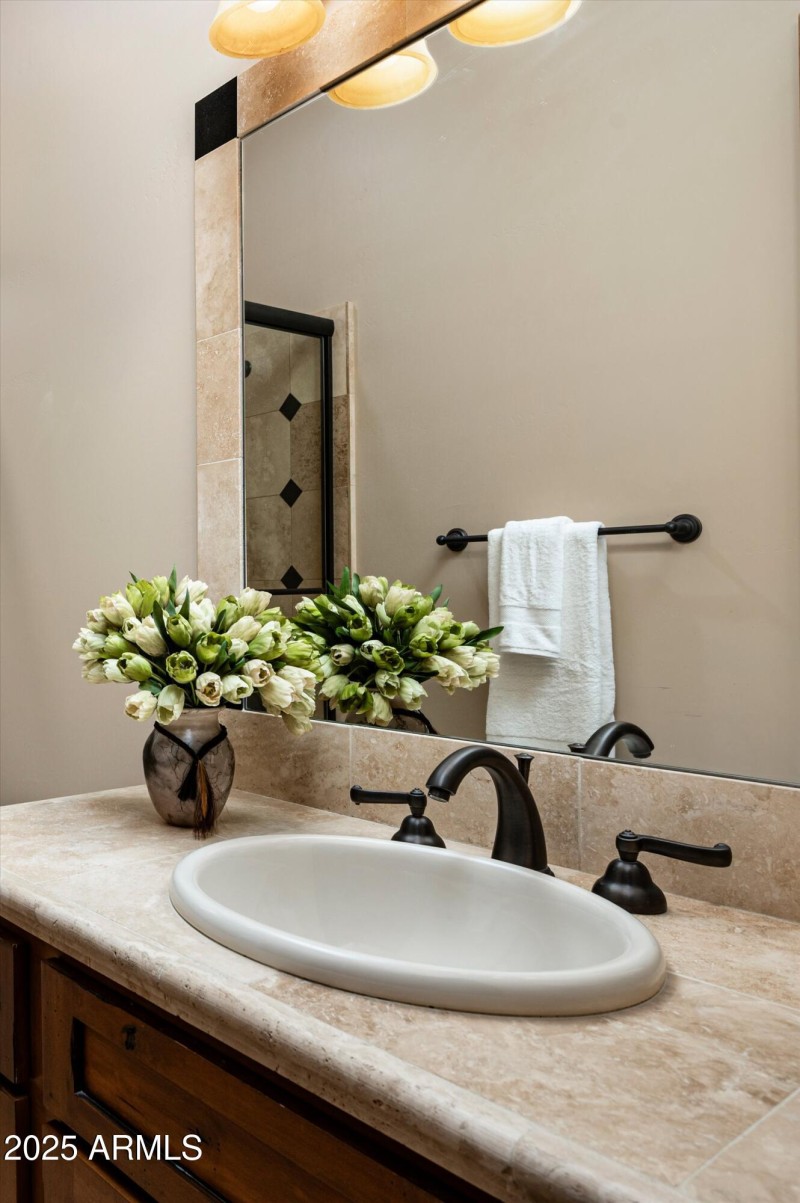 guest bath 2