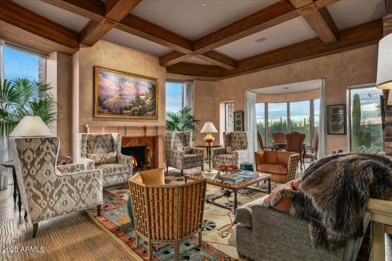 009_Living Room Views