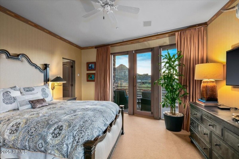 033_Guest Bedroom 2 Ensuite Details