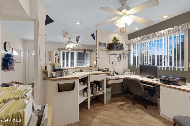 923 N Country Club Dr-10