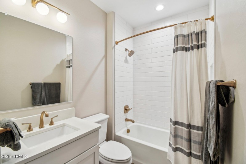 Ensuite BA