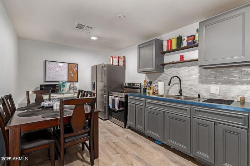 unit 4 kitchen