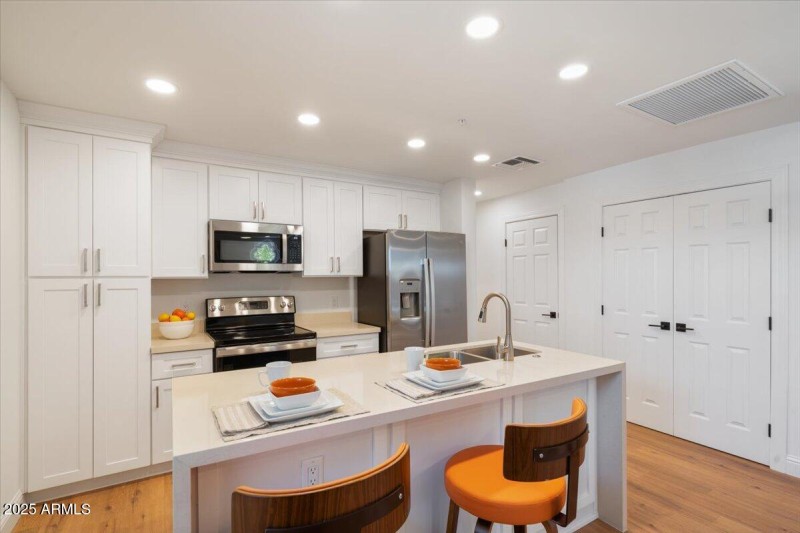 012_Kitchen I