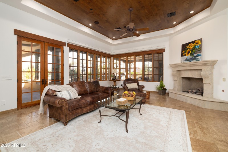 Custom Windows