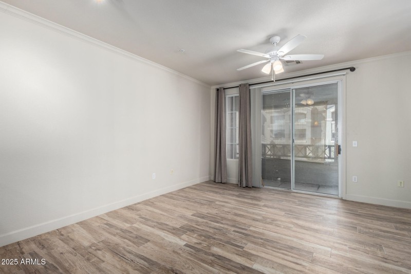 05 - Paradise Village 1068