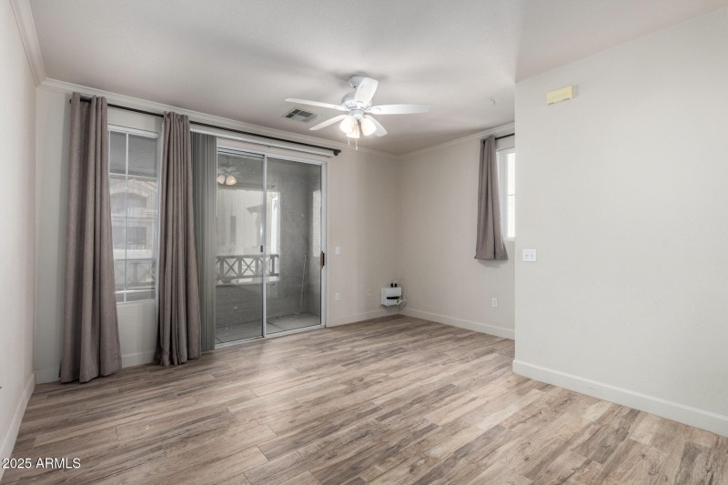 06 - Paradise Village 1068