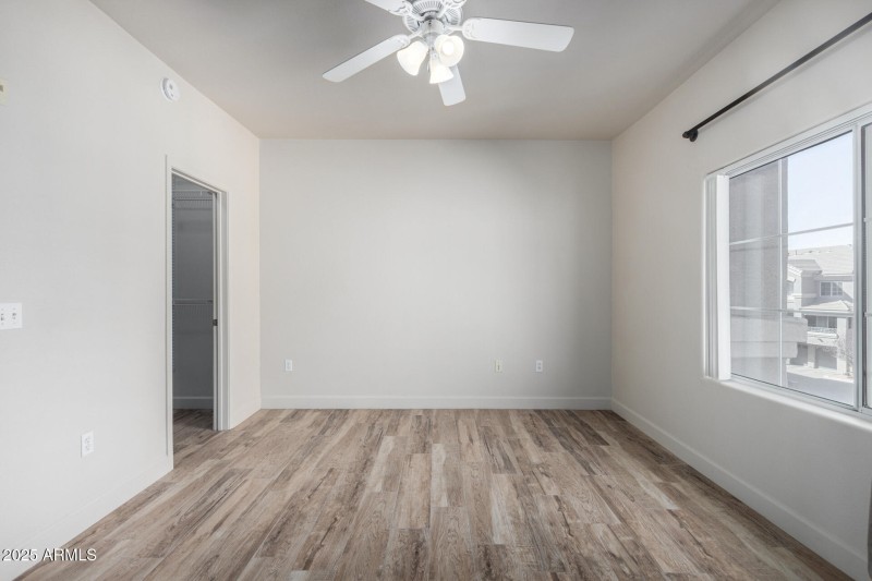 13 - Paradise Village 1068