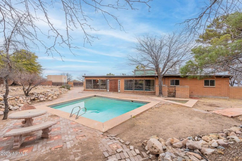 47a7c5c1-e4d3-40bb-bc52-e3326e5d60dd