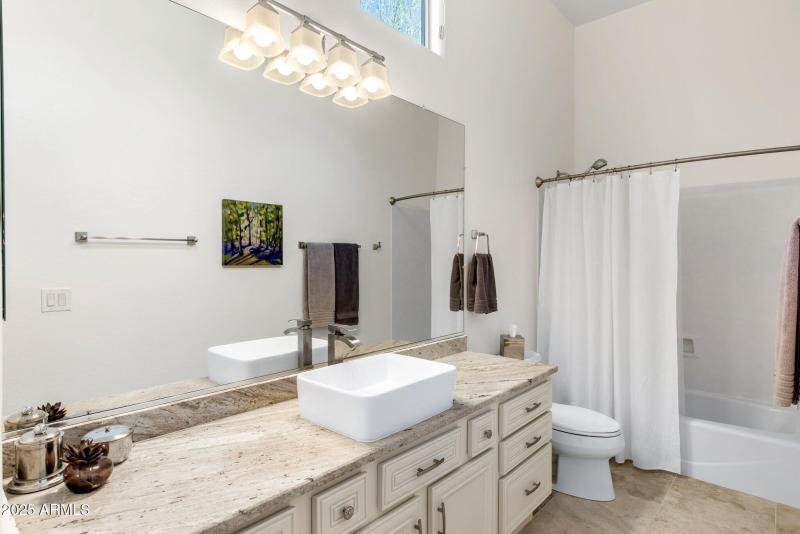 Guest Bedroom 2 Bath