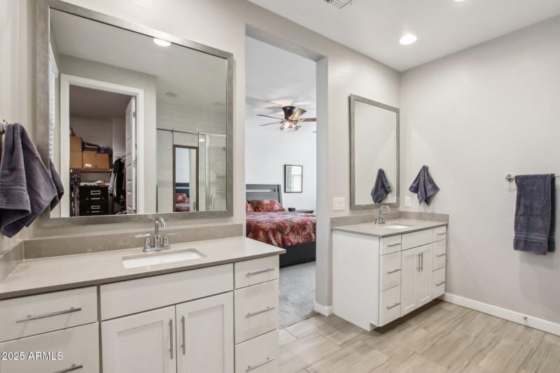 36-web-or-mls-E Texas Ave-036