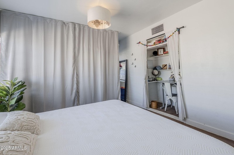 27-web-or-mls-edgemont-27