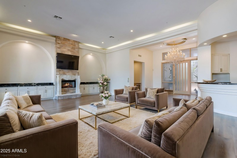 24-web-or-mls-Cortez-Full-Res-14 - Livin