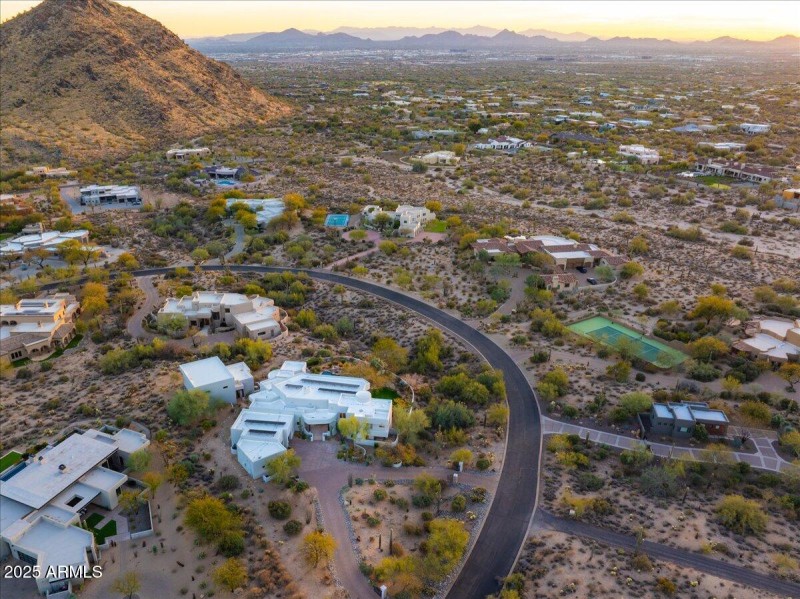 04-Front Of House ~ Valley Views