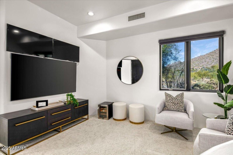 34-Primary Suite Living Area Views