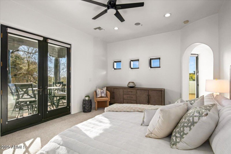 37-Primary Suite Views