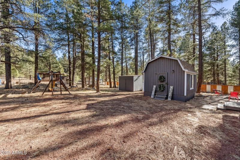 7240 E Knighthood Ln-38