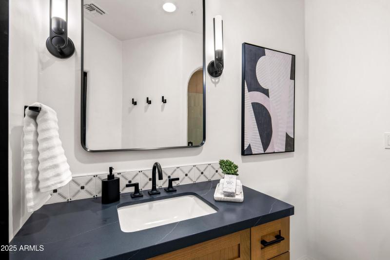 052_Main Level Guest Bath #3