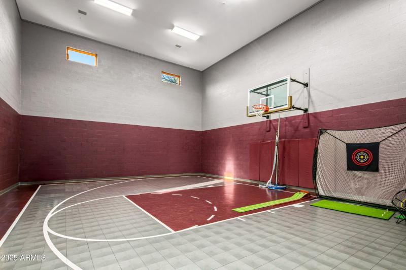 069_28' X 40' Sports Court