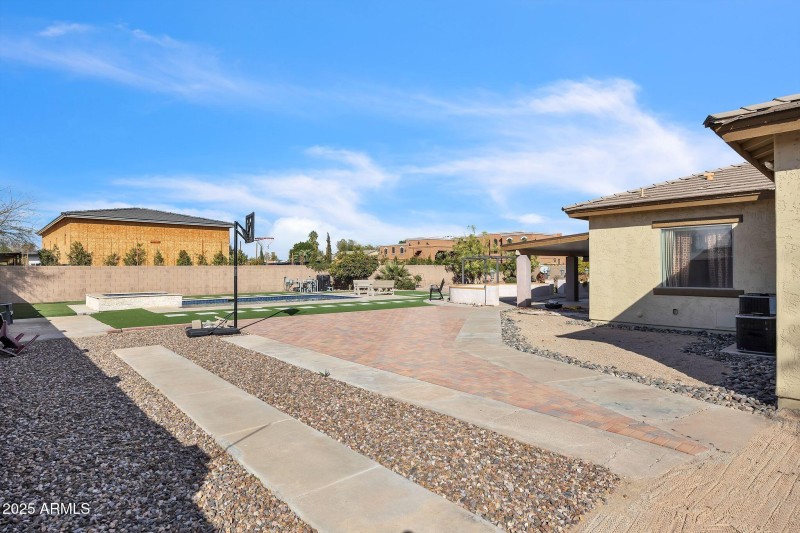 5634_N_82nd_Ave_Glendale_AZ_85303_USA-Ex