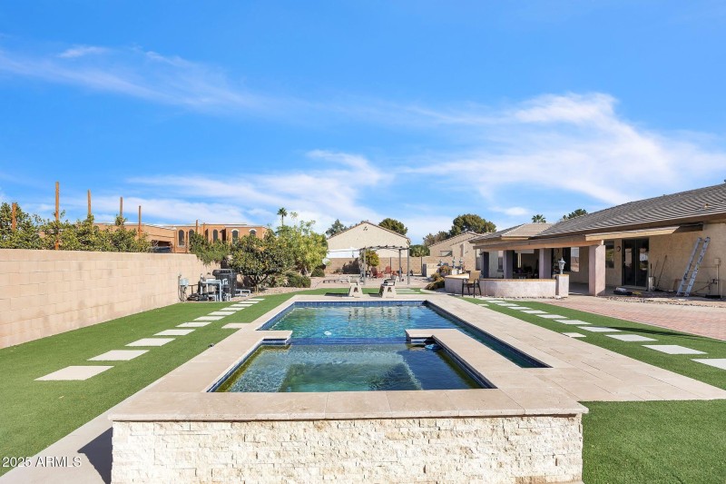 5634_N_82nd_Ave_Glendale_AZ_85303_USA-Ex
