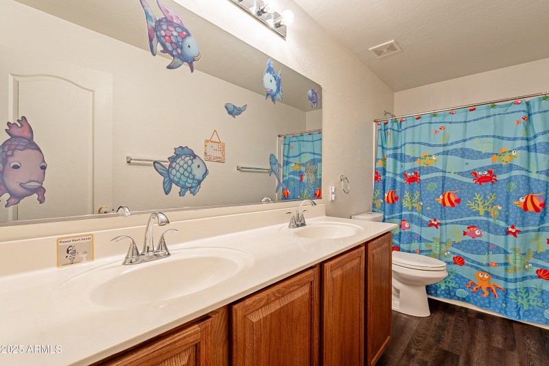Upstairs Guest Bath