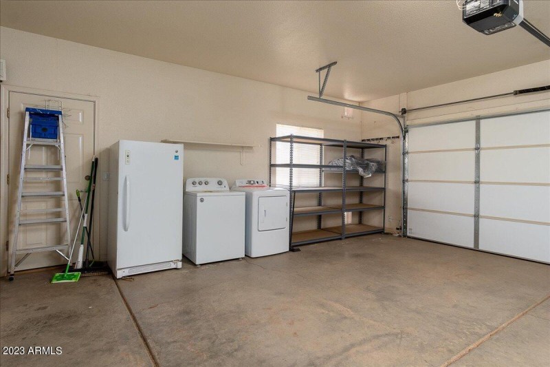 18-10193 E Windtalker Rd -April 06, 2023