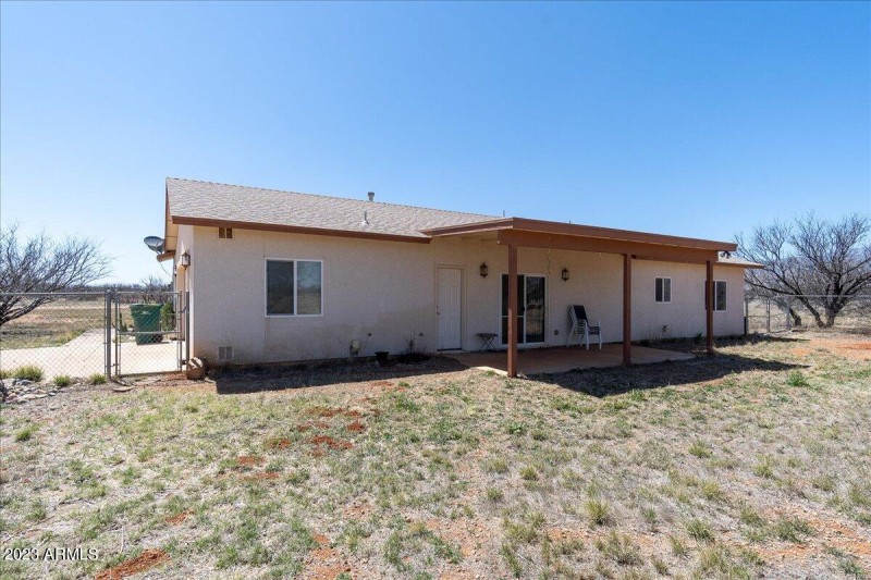 20-10193 E Windtalker Rd -April 06, 2023