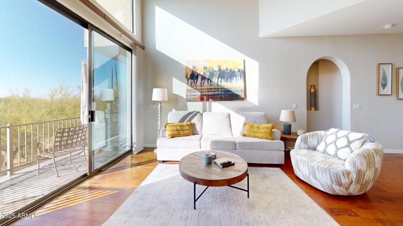 28444-N-101st-Pl-Living-Room 5