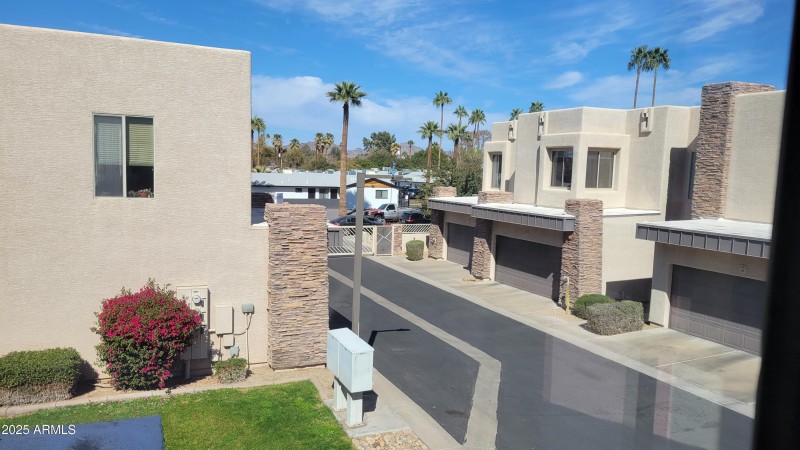 28-Mountain Views from 3rd Bed