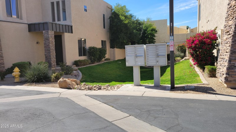32-Cluster Mailboxes
