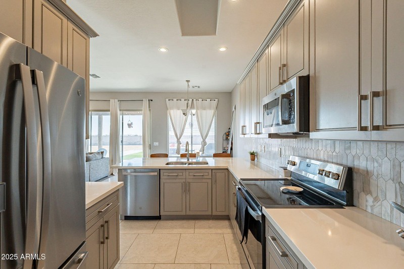 19-web-or-mls-244th-19