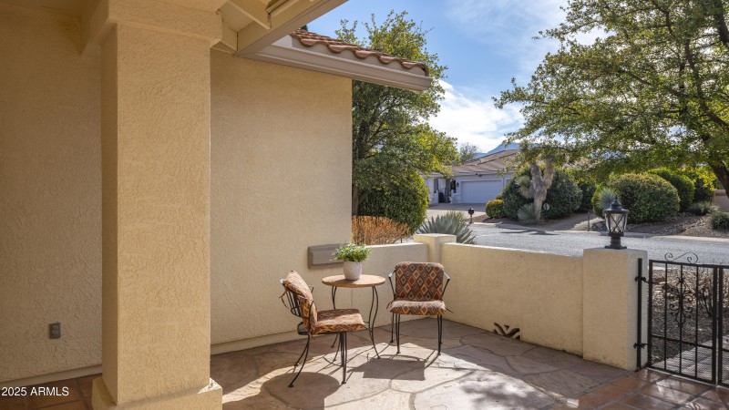 Exterior - 3033 Glenview Dr-5