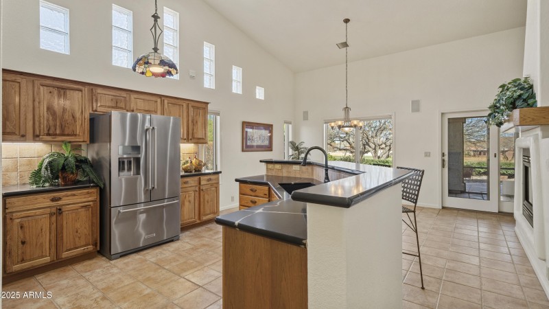 Interior - 3033 Glenview Dr-12