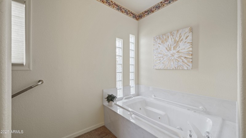 Interior - 3033 Glenview Dr-20