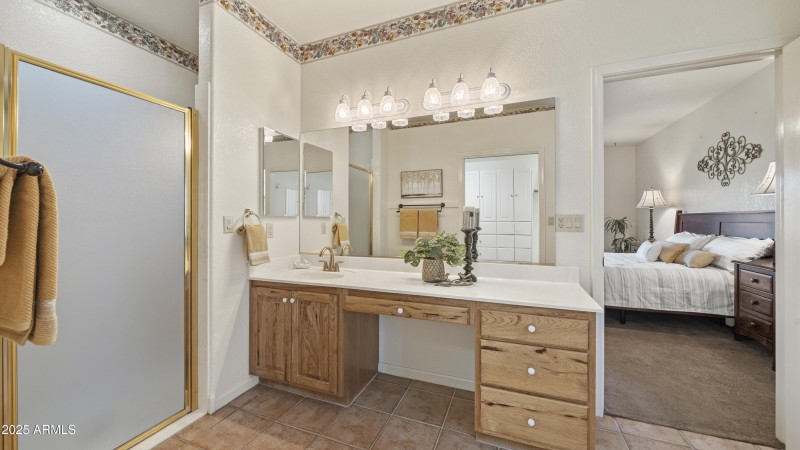 Interior - 3033 Glenview Dr-27
