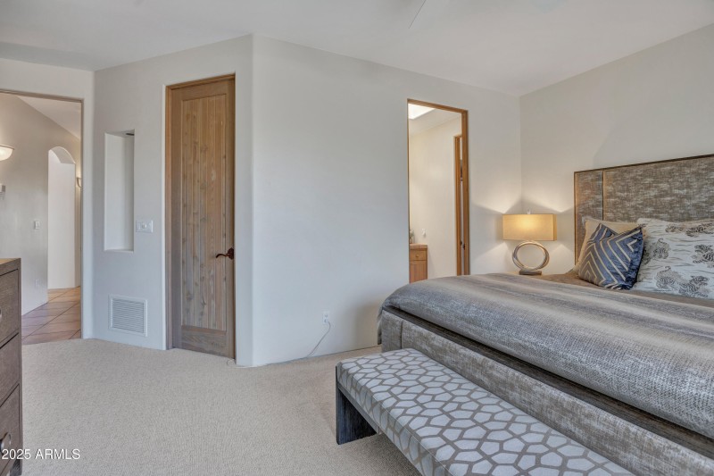 Guest bedroom 1 with ensuite bath