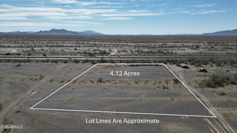 27-Lot Lines 4