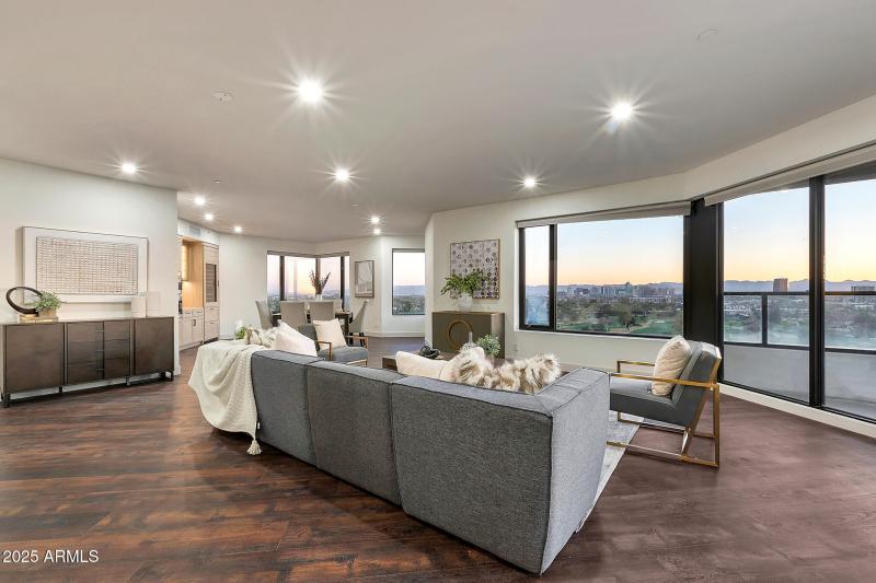 1040 E Osborn Twilight-9