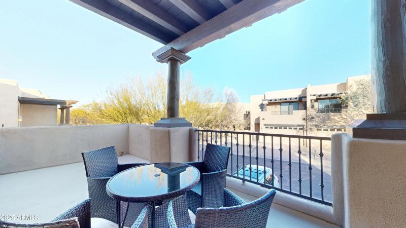 28444-N-101st-Pl-View-3