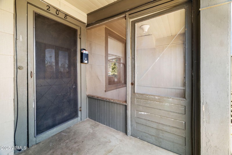 UNIT 1 FRONT ENTRY