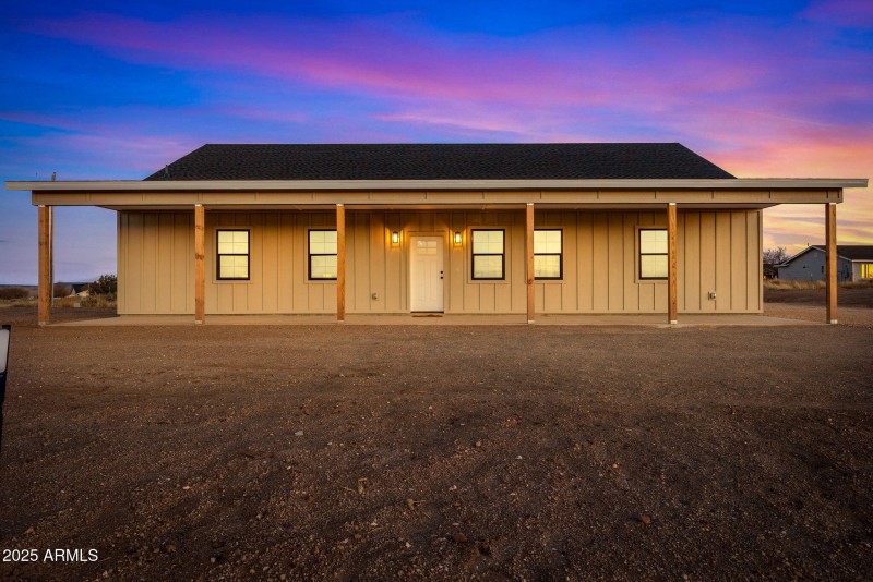 810South24thWest-SaintJohns-AZ-Twilights