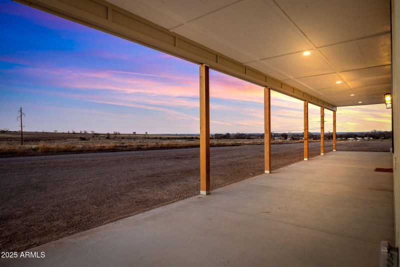 810South24thWest-SaintJohns-AZ-Twilights