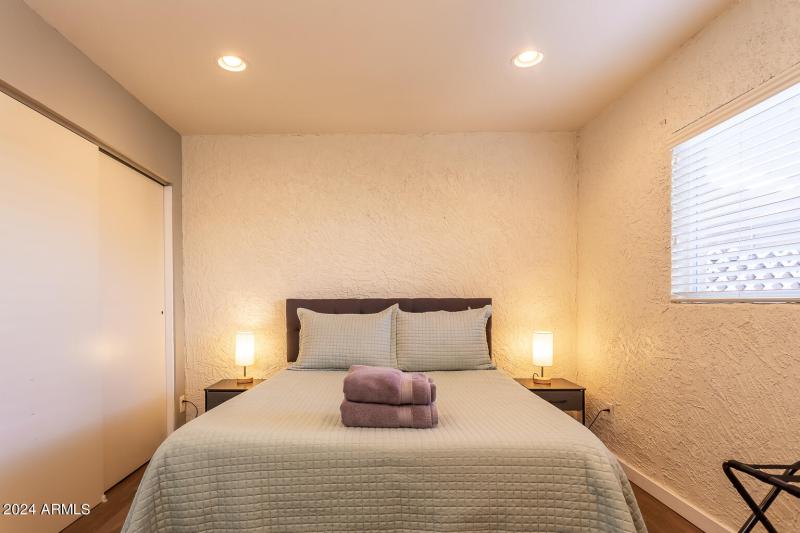 Scottsdale Condo BnB-16