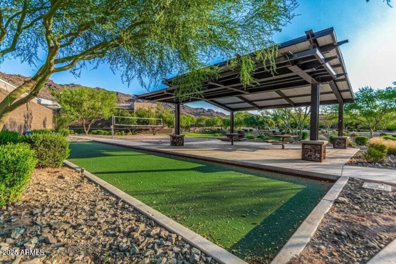 Avance park