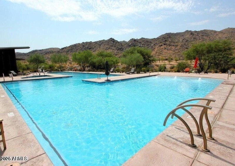 Avance pool